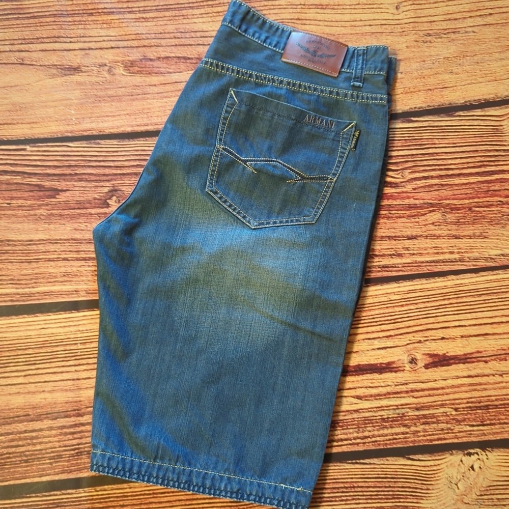 Giorgio Armani Bermuda shorts size 40